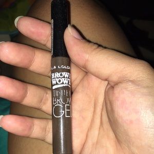 Eyebrow gel